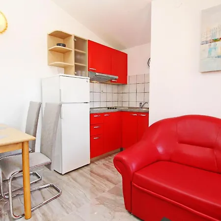 Ferienwohnung Fuer 4 Personen 1 Kind Ca 50 Qm In Baska, Kvarner Bucht Krk