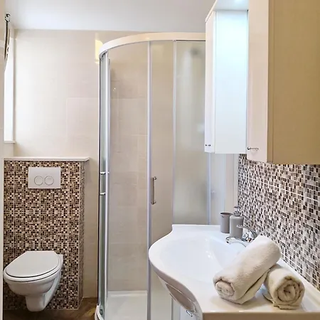 Ferienwohnung Fuer 4 Personen 1 Kind Ca 50 Qm In Baska, Kvarner Bucht Krk * Baska (Krk)
